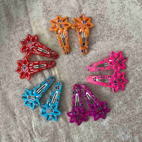 Set of 2 Glossy Color Metal Snap Hair Clips 