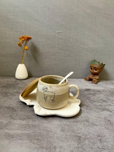 Fancy ceramic mug with wooden lid and spoon - an attractive gift